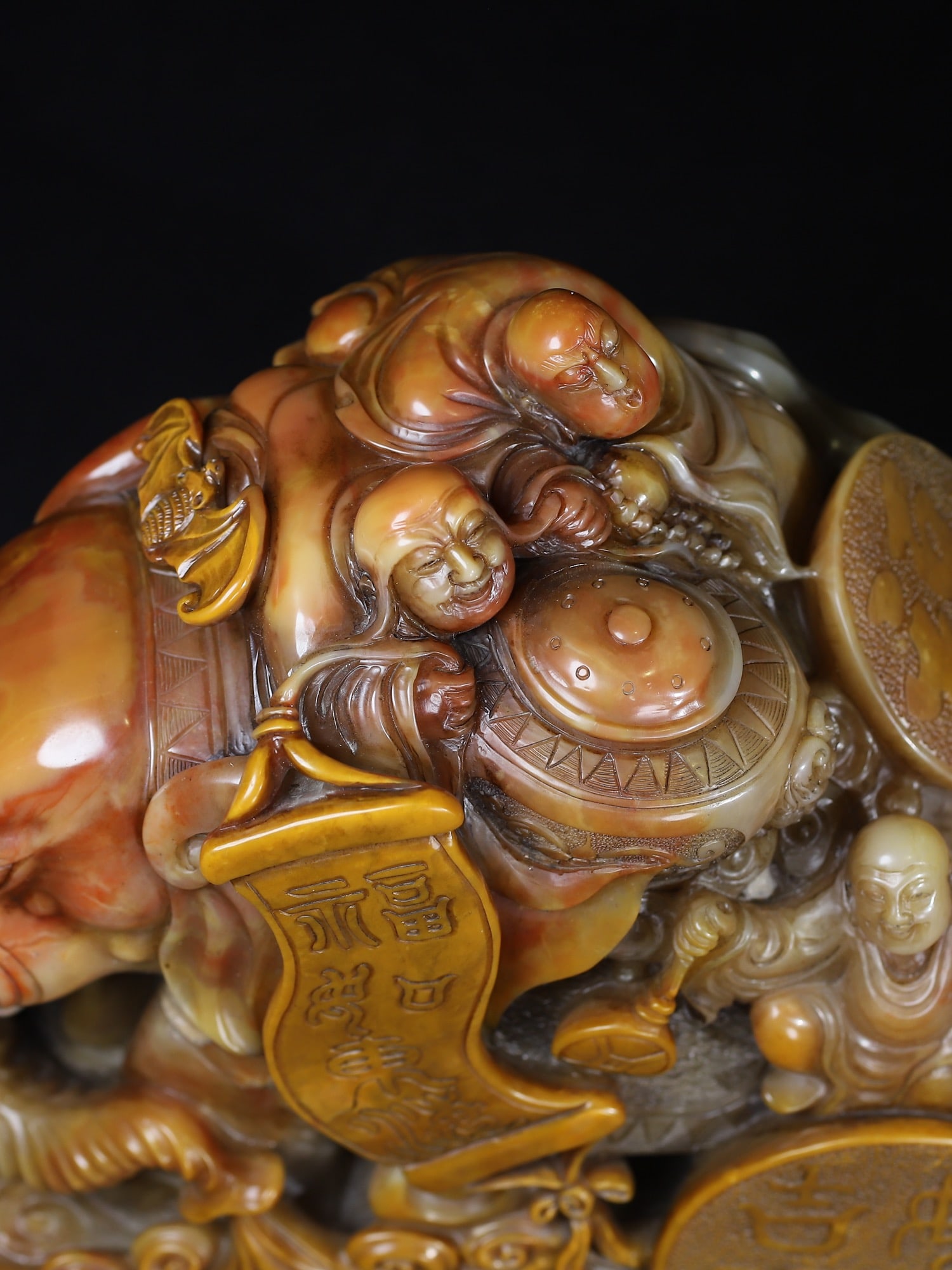 Old Chinese Shoushan Stone Hand Carved Elephant & Arhat Seal Staue - 3