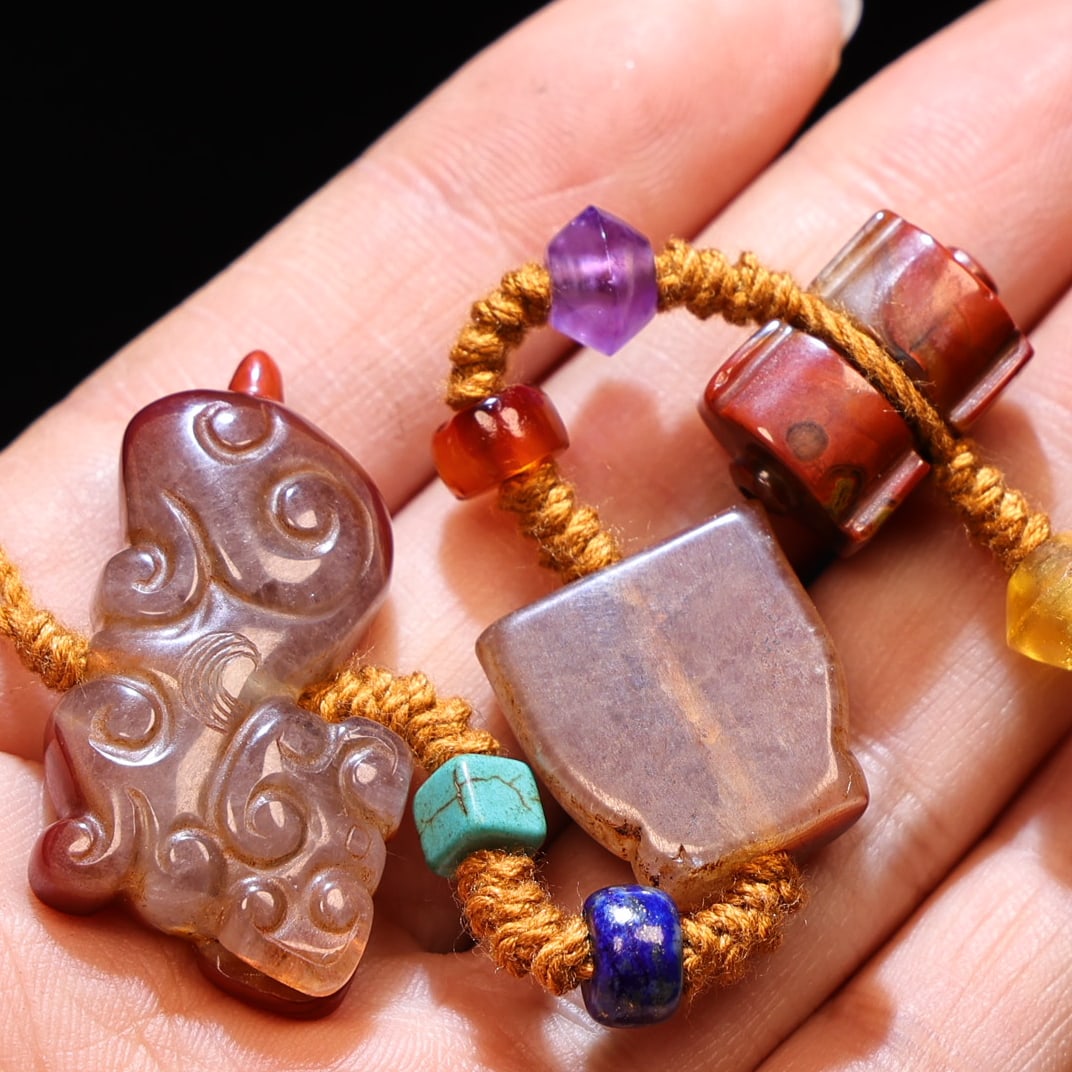 Hand knitting Chinese Zhanguo Hong Agate Pendnat - 2