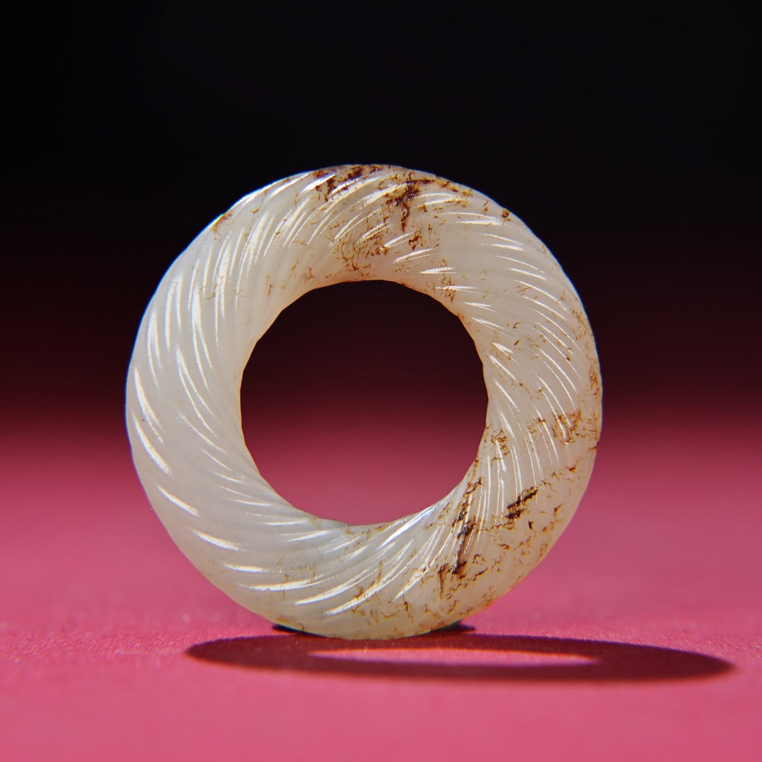 Chinese Hetian Jade Ring Pendant: Title: Chinese Hetian Jade Ring Pendant Origin: Chinese Date/Period: After1900 Materials: Hetian Jade Dimensions: 43x8(mm) 1.69x0.31(inches) Weight 0.04 lbs/20g Reserve: $756.00 Shipping: Dom