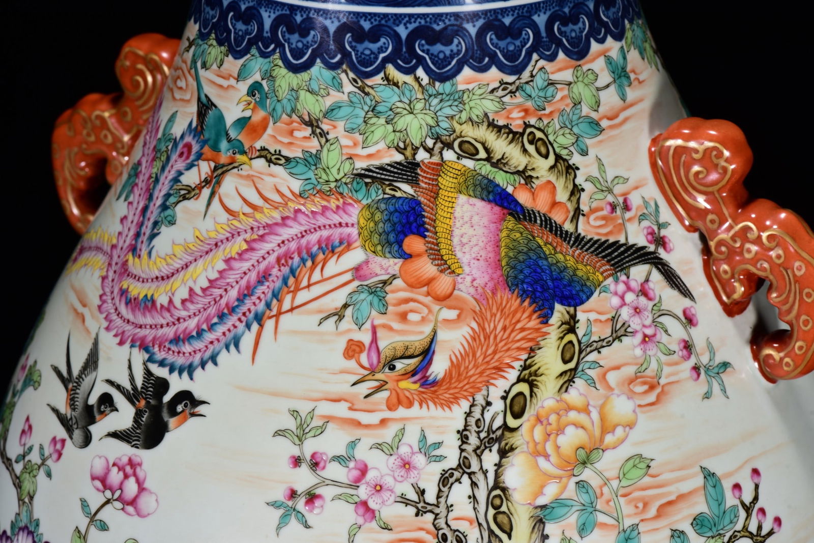 Chinese Qing Dynasty Famille Rose Flower Bird Design Porcelain Vase - 5