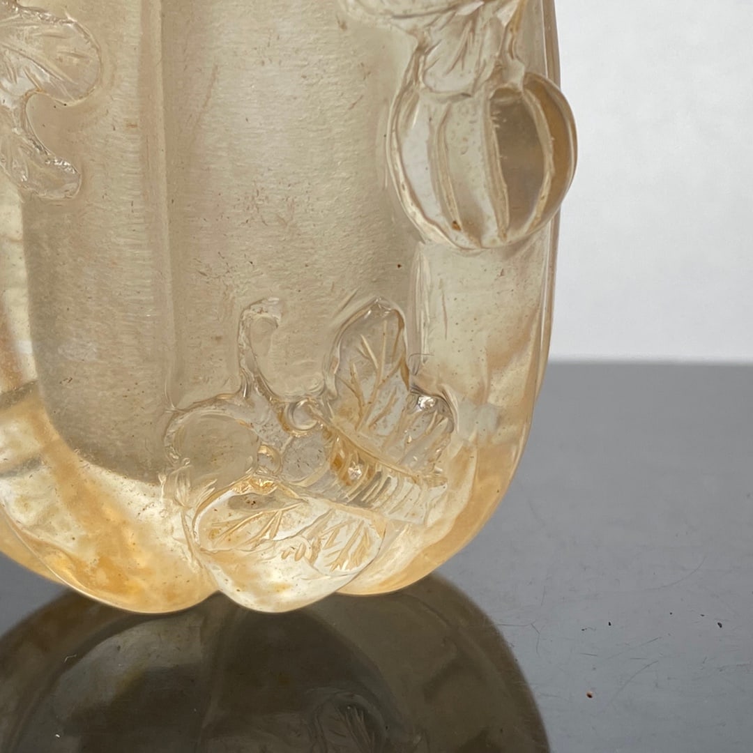 Old Chinese Crystal Melon Snuff Bottle - 3