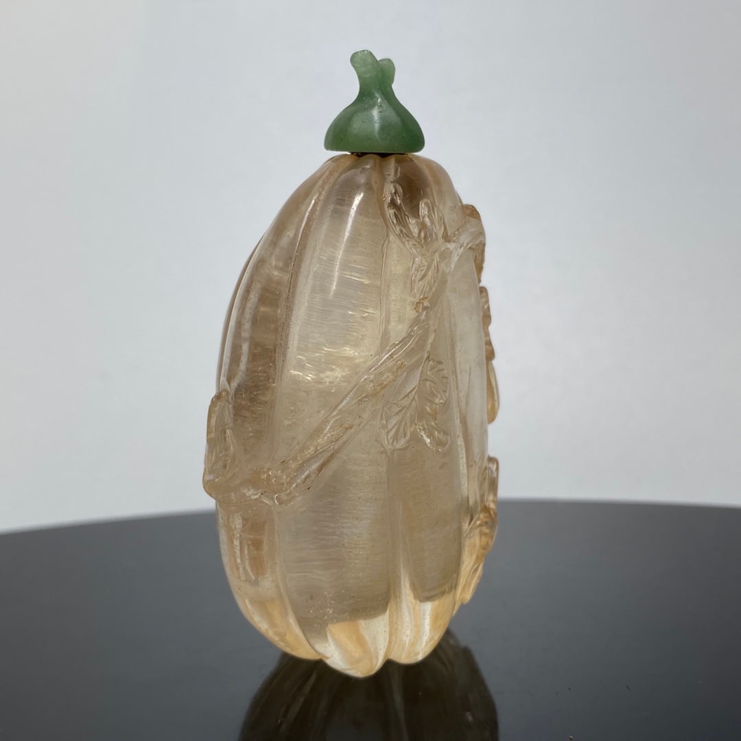 Old Chinese Crystal Melon Snuff Bottle - 4