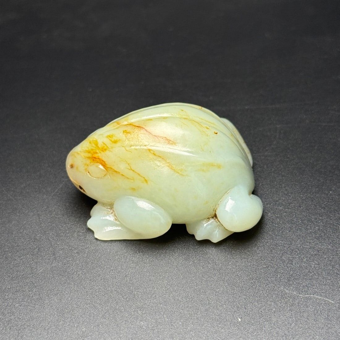 Old Chinese Hetian Jade Frog Statue Pendant - 2