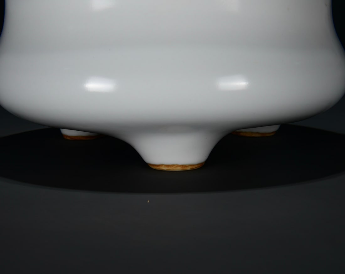 Chinese White Glaze Porcelain Incense Burner - 4