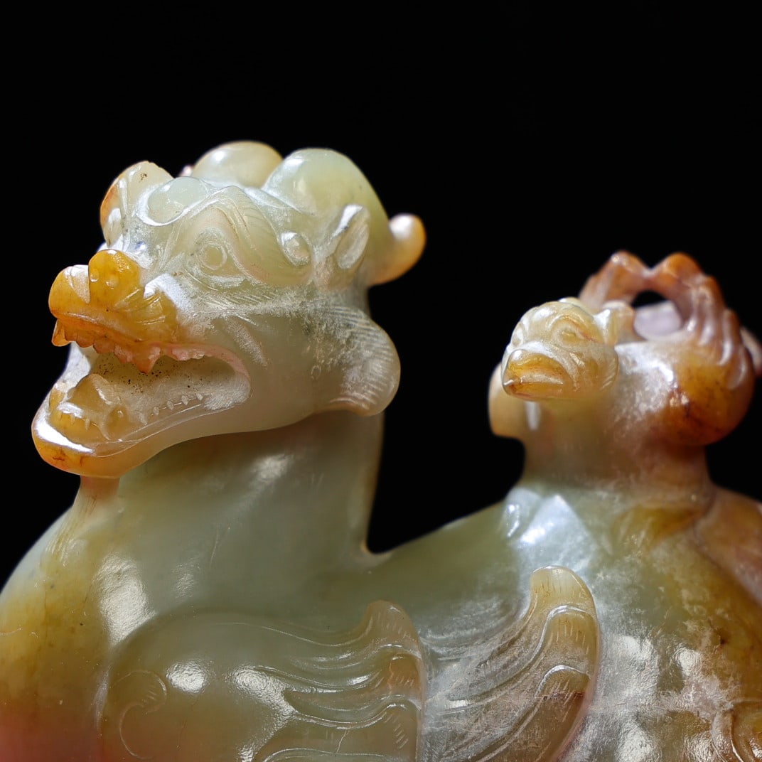 Chinese Hetian Jade Hand Carved Beast Statue - 2