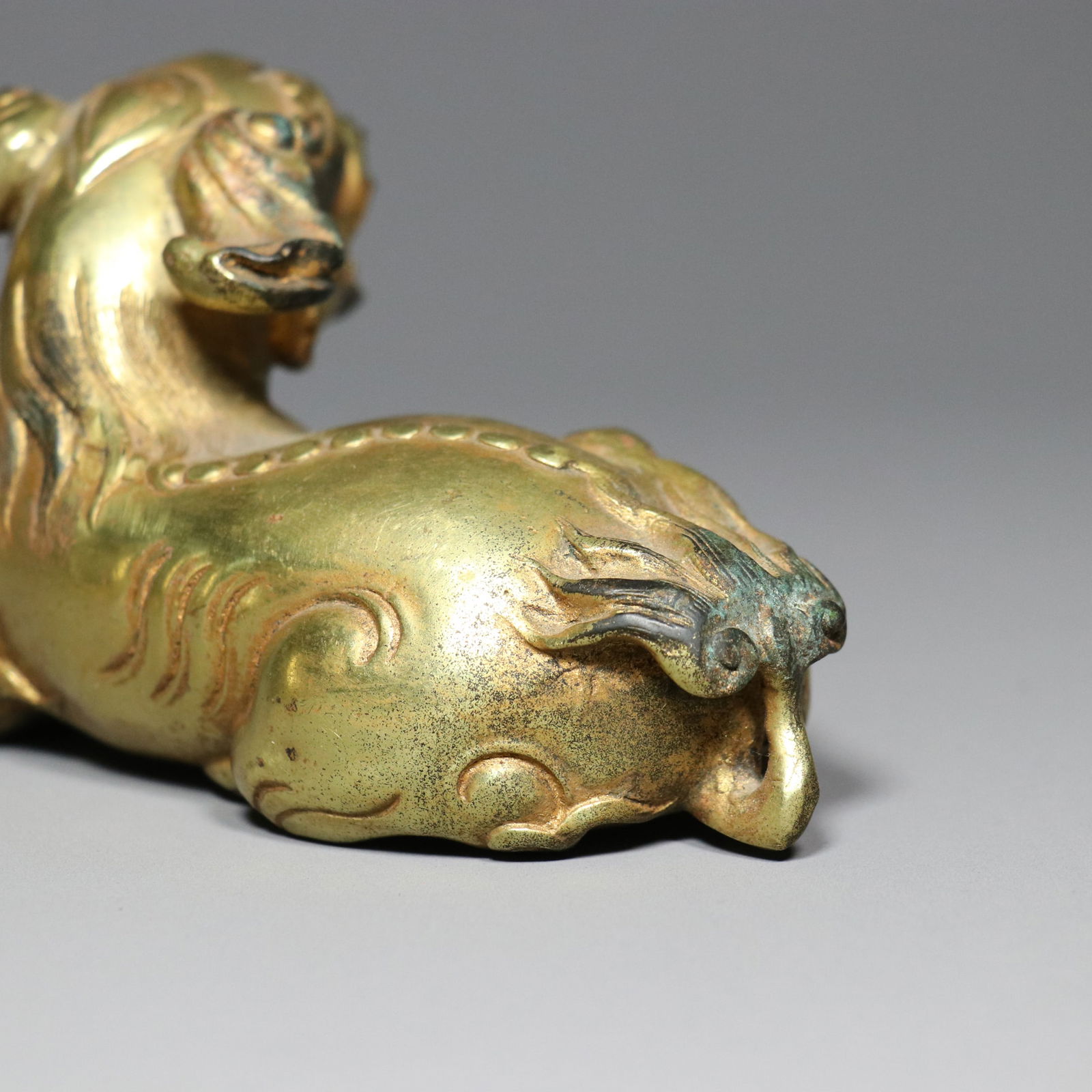 A Pair Chinese Gilt Gold Copper Beast Statue - 9