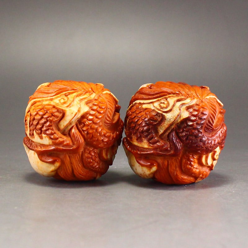 A Pair Vintage Deer Horn Carved Fortune Dragon Gymnastic Ball - 4