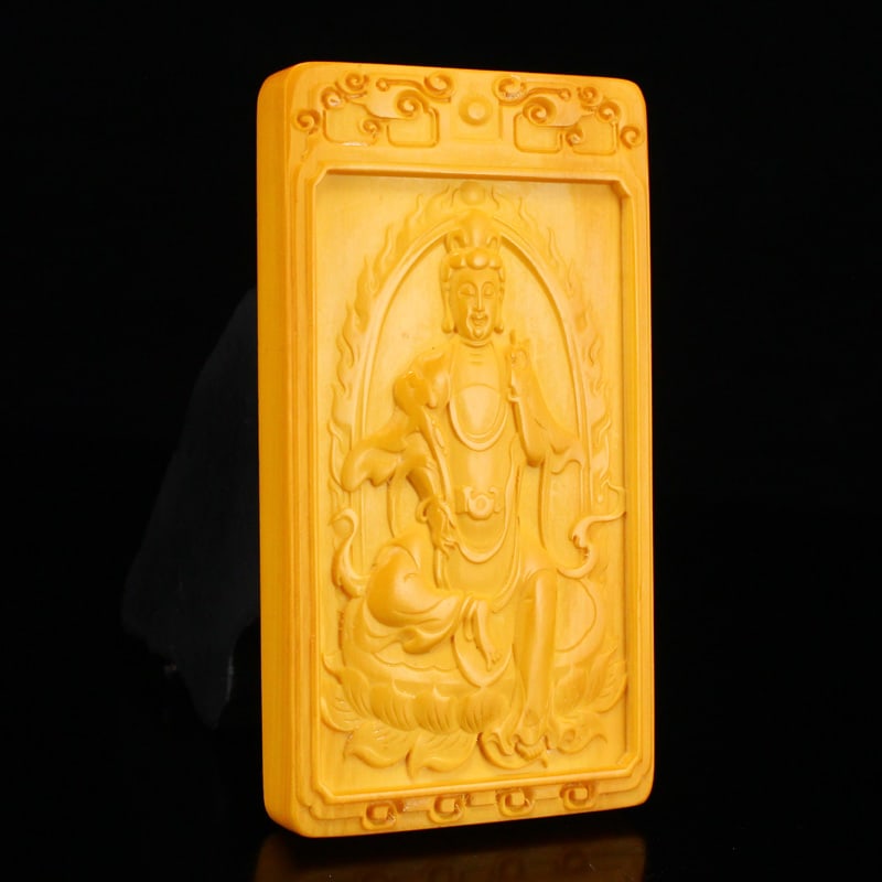 Hand Carved Horn Kwan-yin Pendant - 3