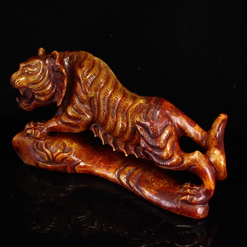 Vintage Hetian Jade Hand Carved Tiger Statue - 6