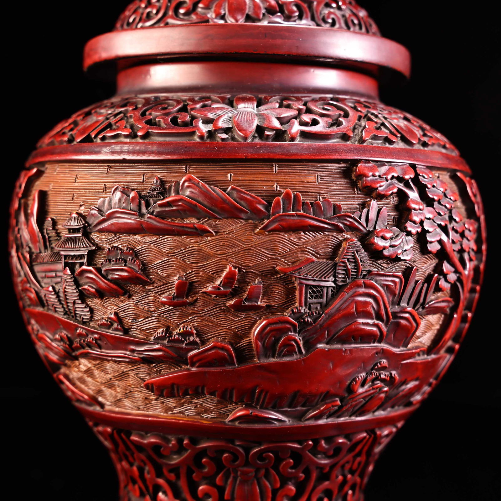 Old Chinese Red Lacquerware Pot w Qianlong Mark - 4