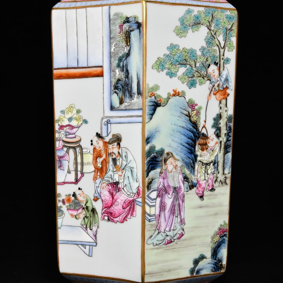 Chinese Famille Rose Figure Design Porcelain Vase - 8