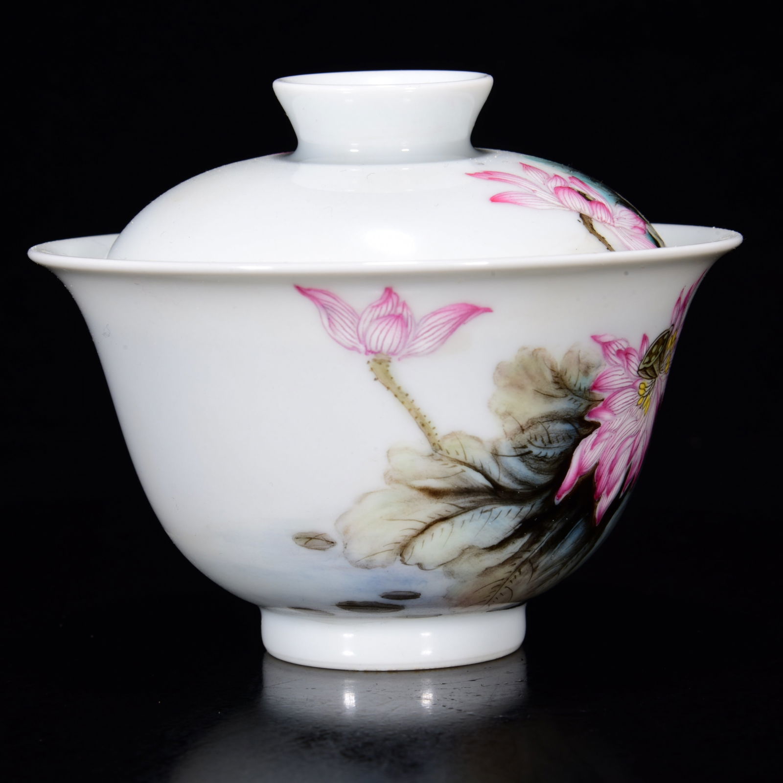 Chinese Famille Rose Lotus Flower Design Porcelain Teabowl - 6