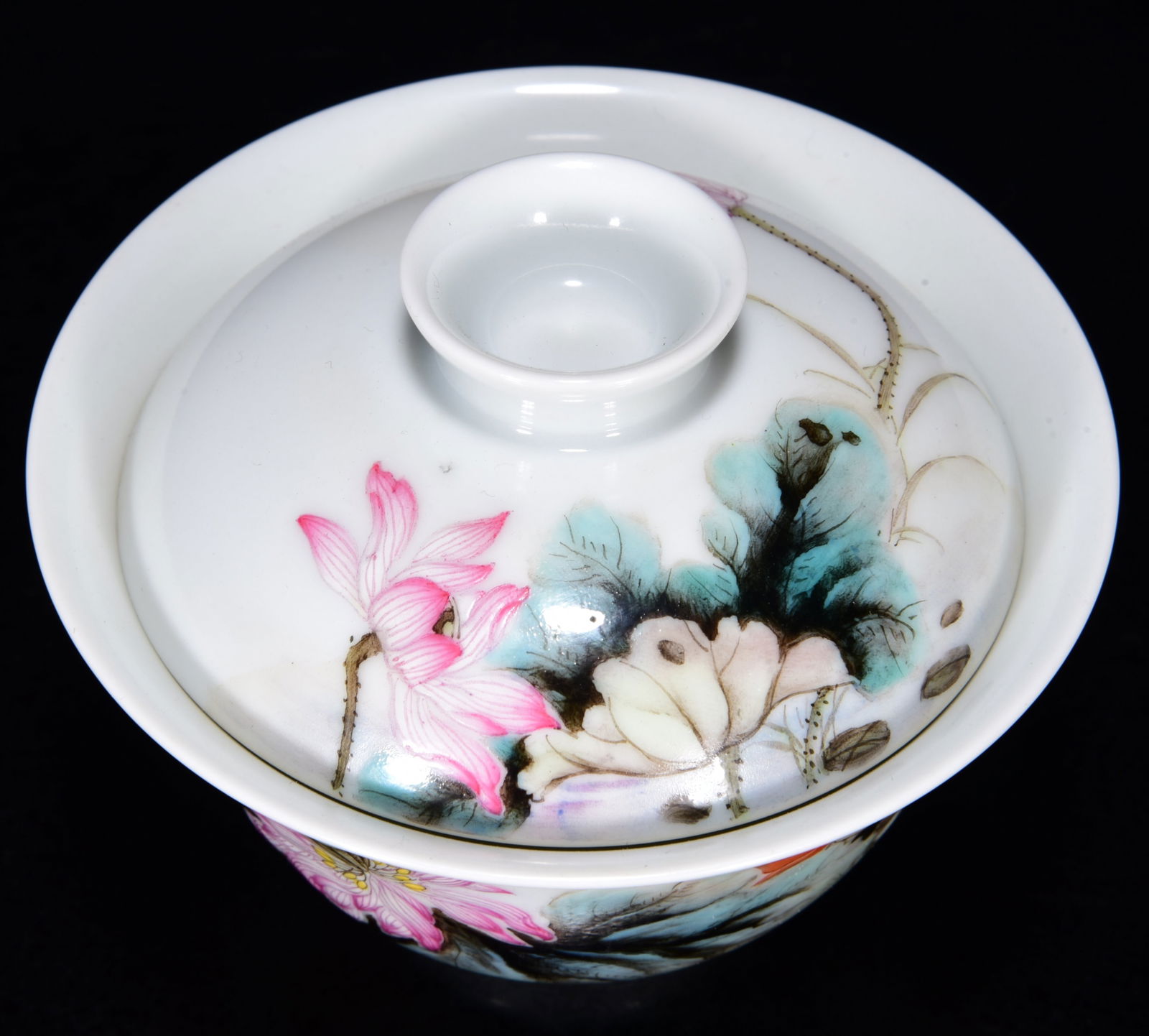 Chinese Famille Rose Lotus Flower Design Porcelain Teabowl - 7