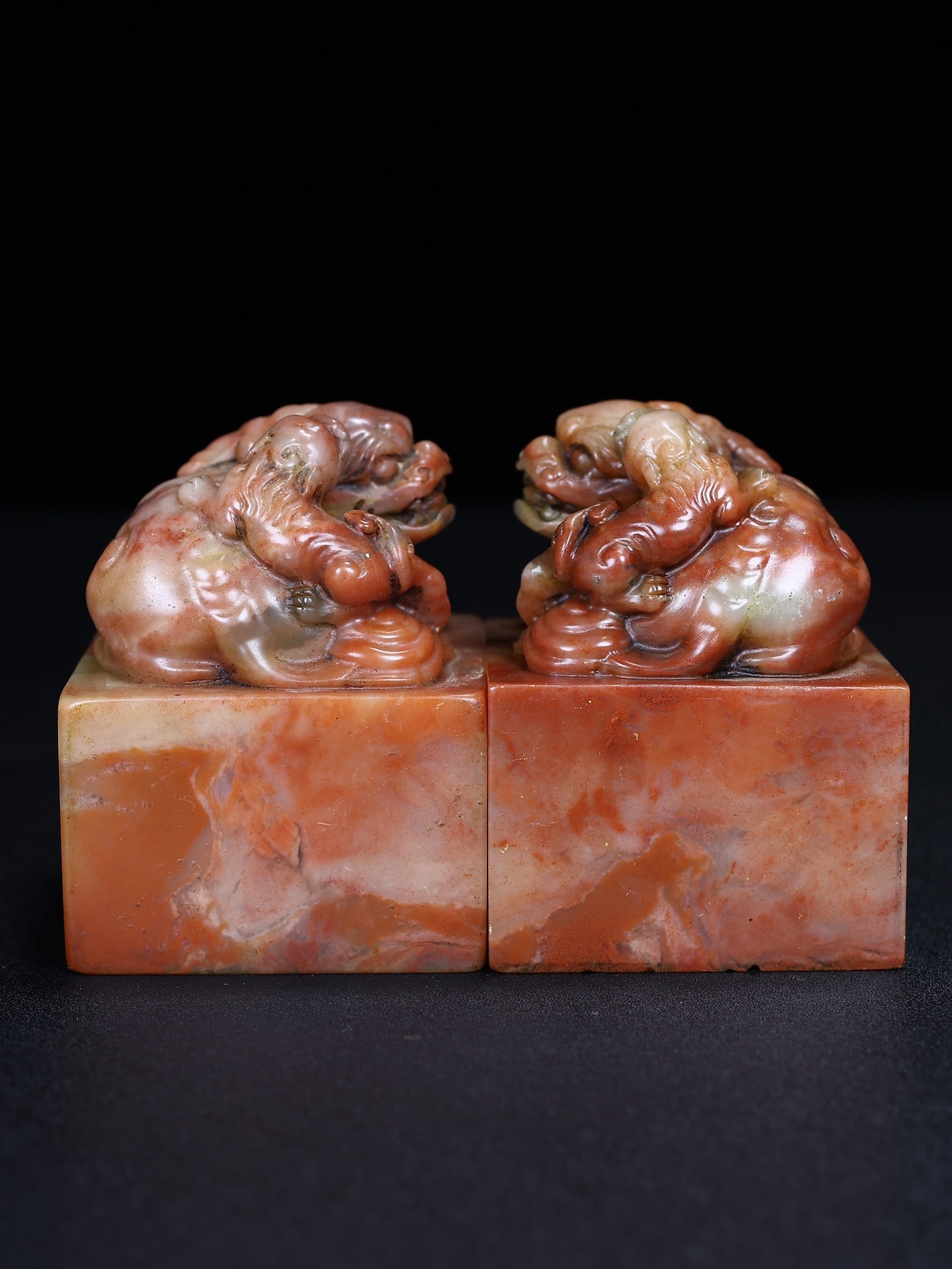 A Pair Chinese Shoushan Stone Beast Seal Statue w Box - 5