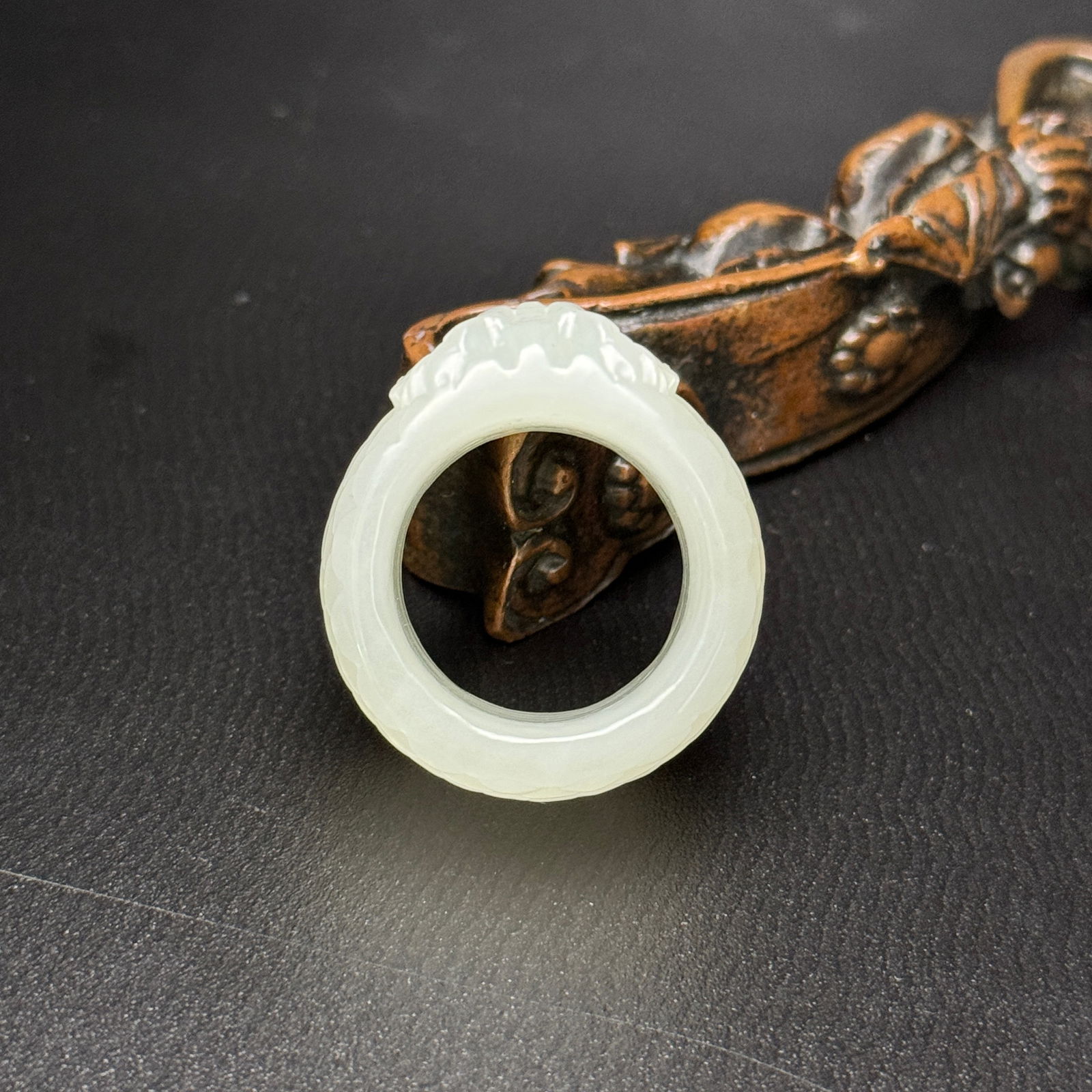 Chinese Hetian Jade Hand Carved Fortune Dragon Thumb Ring - 5