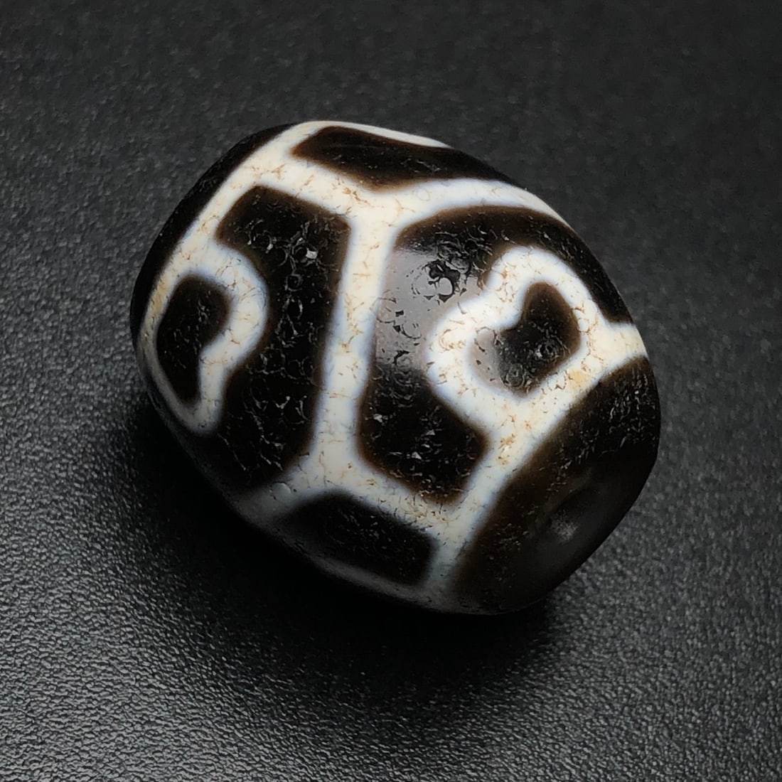Old Tibetan DZI Agate Lucky Pendant - 8