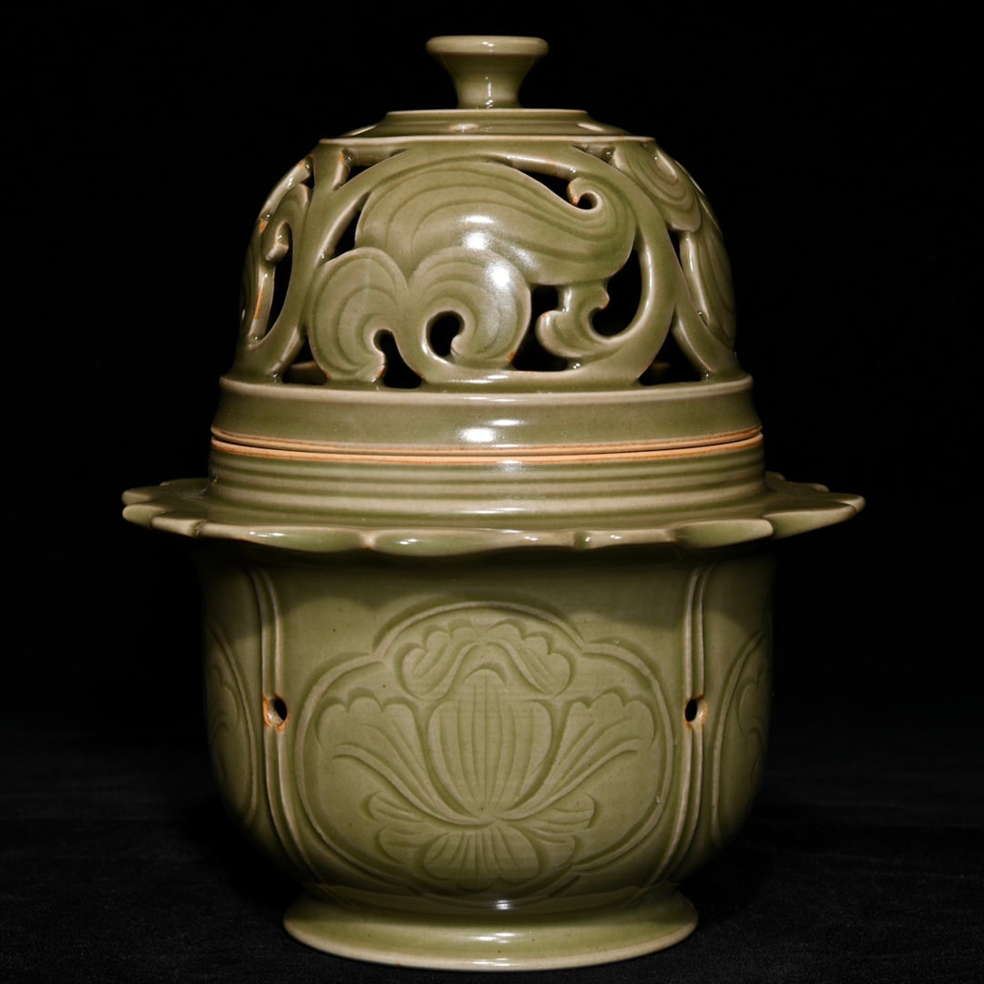 Chinese Yue Kiln Porcelain Incense Burner (1 of 9)