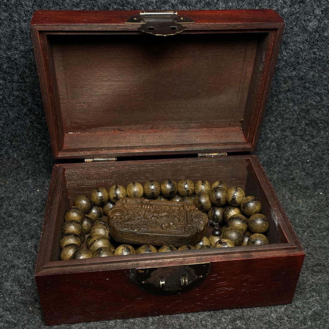 Chinese Chenxiang Wood Carved Yellow Jambhala Pendant w Beads Necklace & Box - 2