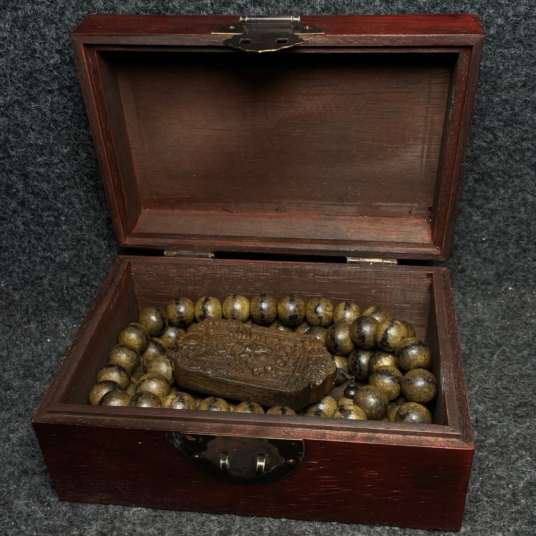 Chinese Chenxiang Wood Carved Yellow Jambhala Pendant w Beads Necklace & Box - 3