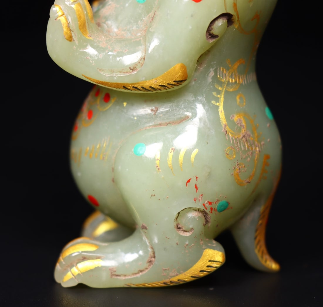 Chinese Gilt Gold Colored Drawing Hetian Jade Carved Fortune Beast Statue - 3