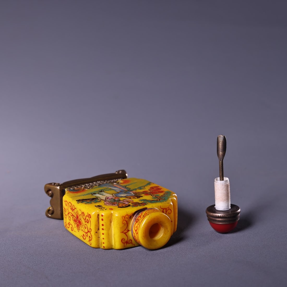 A Pair Chinese Yellow Peking Glass Eight Taoism Deity Design Snuff Bottle - 9