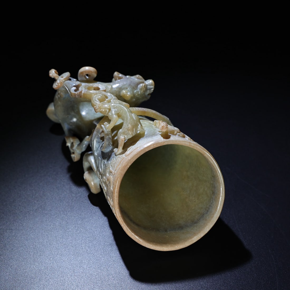 Superb Vintage Chinese Hetian Jade High Relief Fortune Dragon Cup Statue - 4