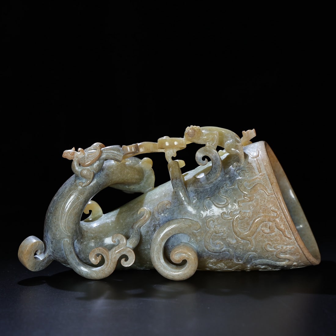 Superb Vintage Chinese Hetian Jade High Relief Fortune Dragon Cup Statue - 5