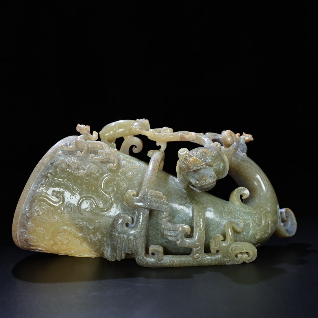 Superb Vintage Chinese Hetian Jade High Relief Fortune Dragon Cup Statue - 7