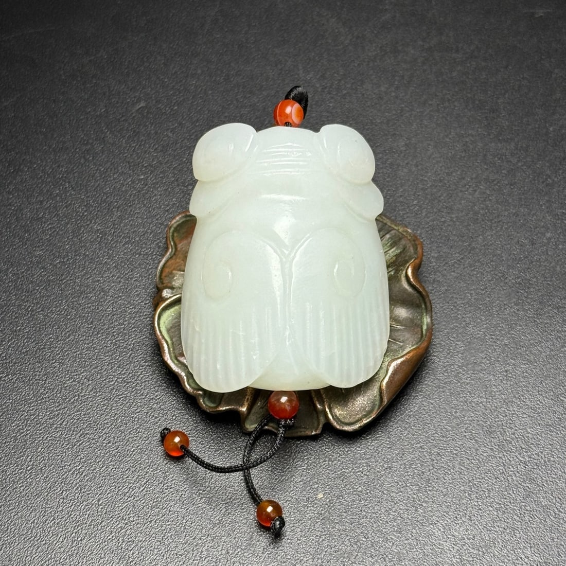 Chinese Hetian Jade Carved Fortune Cicada Pendant (1 of 9)