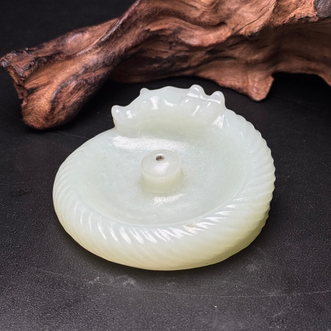 Chinese Hetian Jade Carved Dragon Incense Burning Tool - 2
