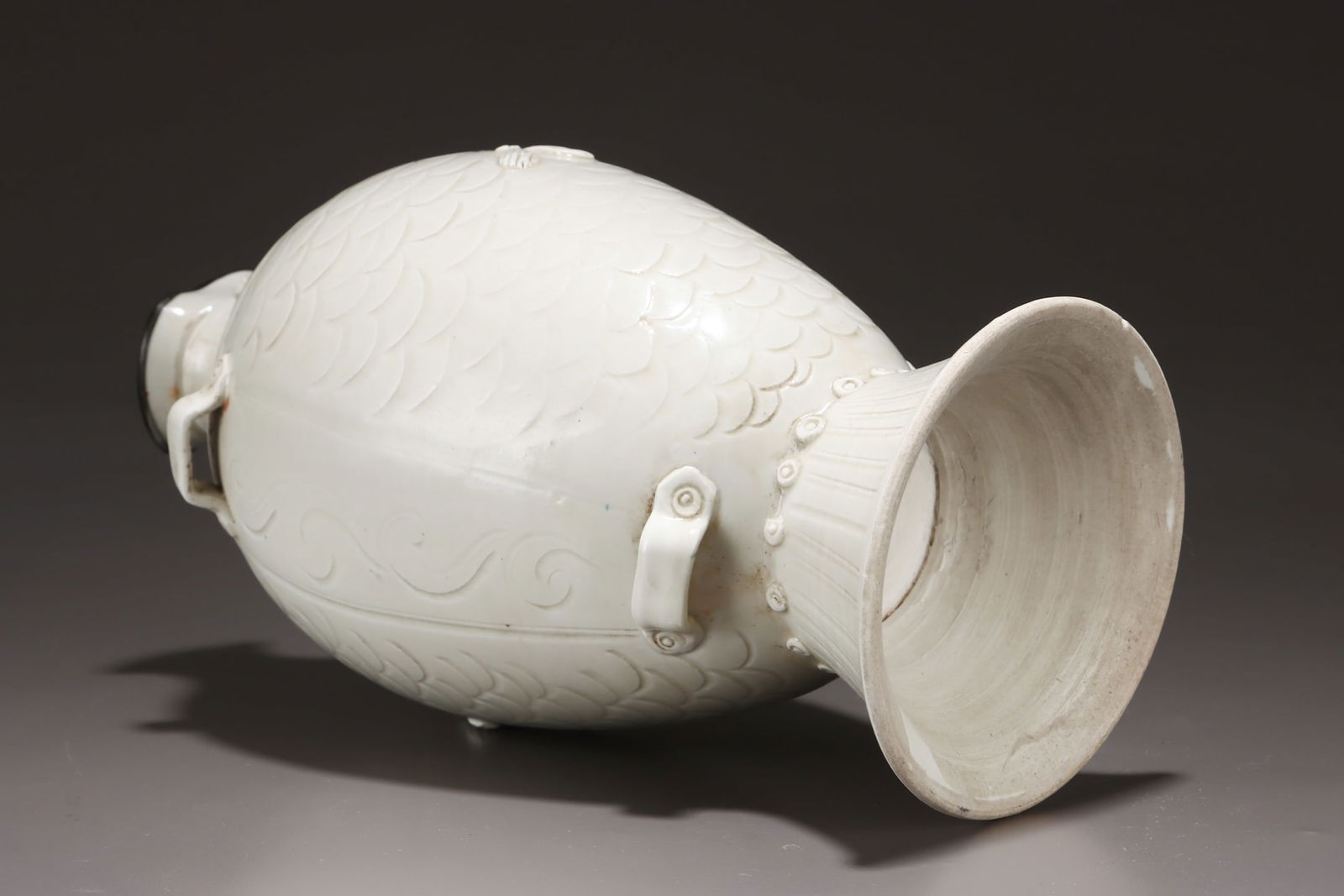 Chinese Ding Kiln Fish Shape Porcelain Vase w Box - 7