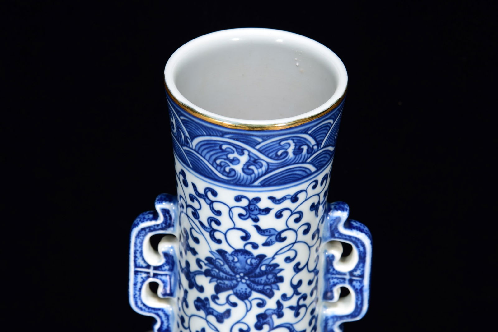 Chinese Qing Dynasty Famille Rose+Blue And White Porcelain Flowers Bird Vase - 4