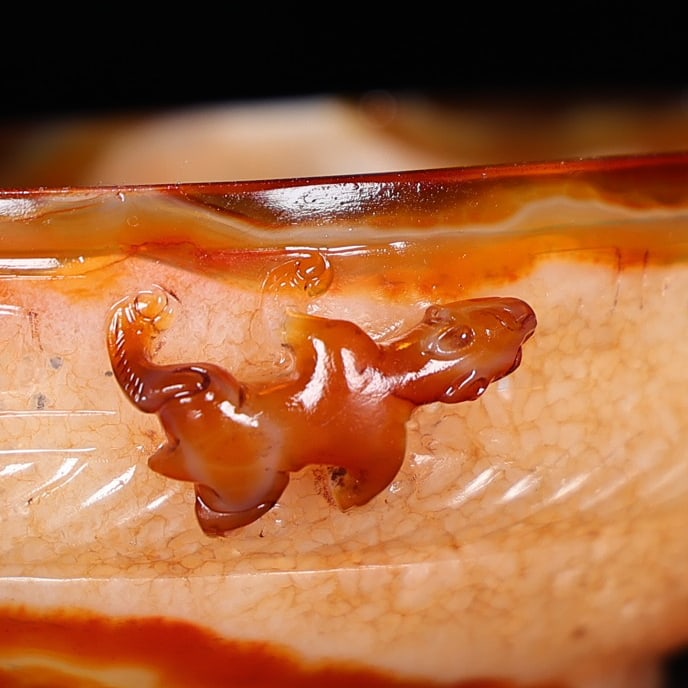 Chinese Agate High Relief Chi Dragon Wine Vessel - 4