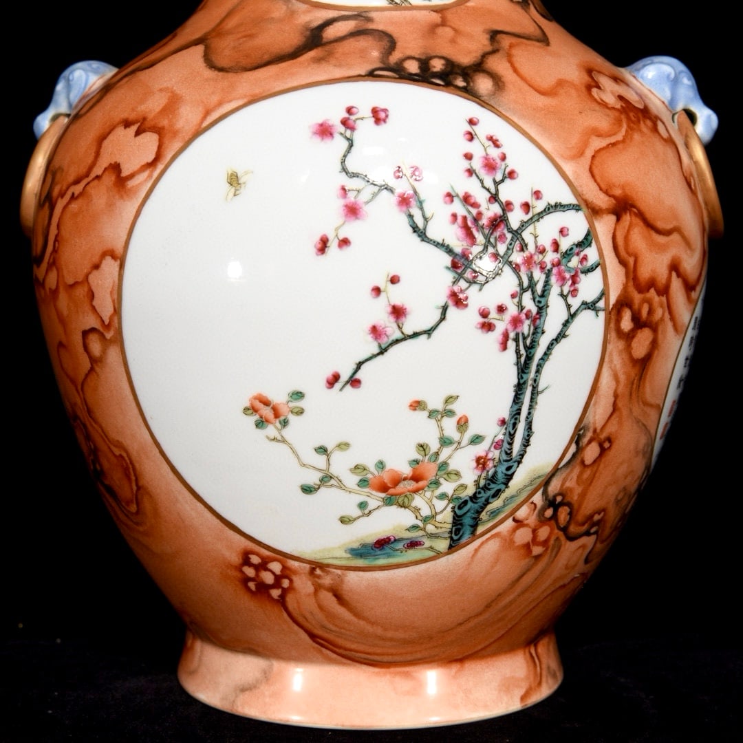 hinese Gilt Edge Red Glaze Wood Grain Glaze Famille Rose Flowers Design Porcelain Vase - 5