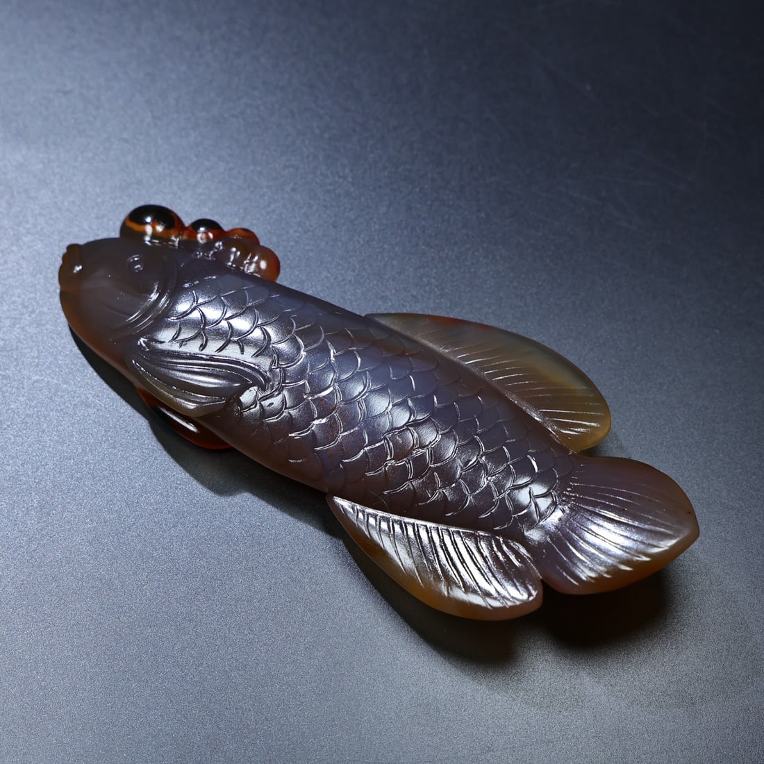 Chinese Agate Carved Fish Statue - 7
