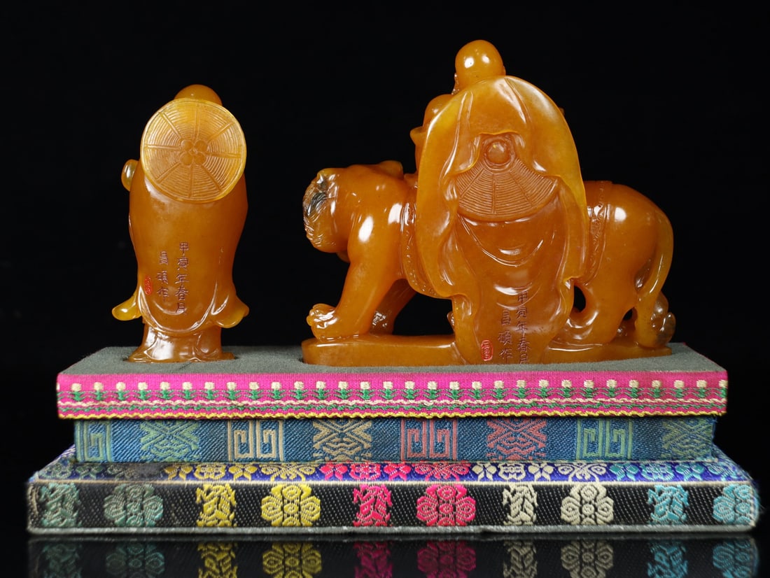 Chinese Tianhuang Stone Hand Carved Dharma Statue - 4