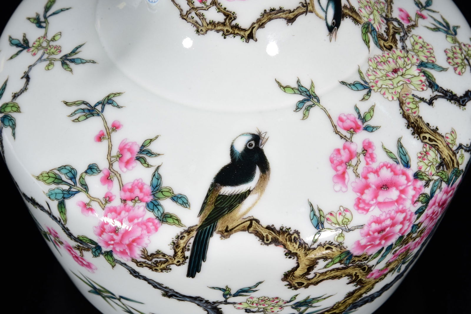 Chinese Gilt Edge Famille Rose Flowers Bird Design Porcelain Vase - 7