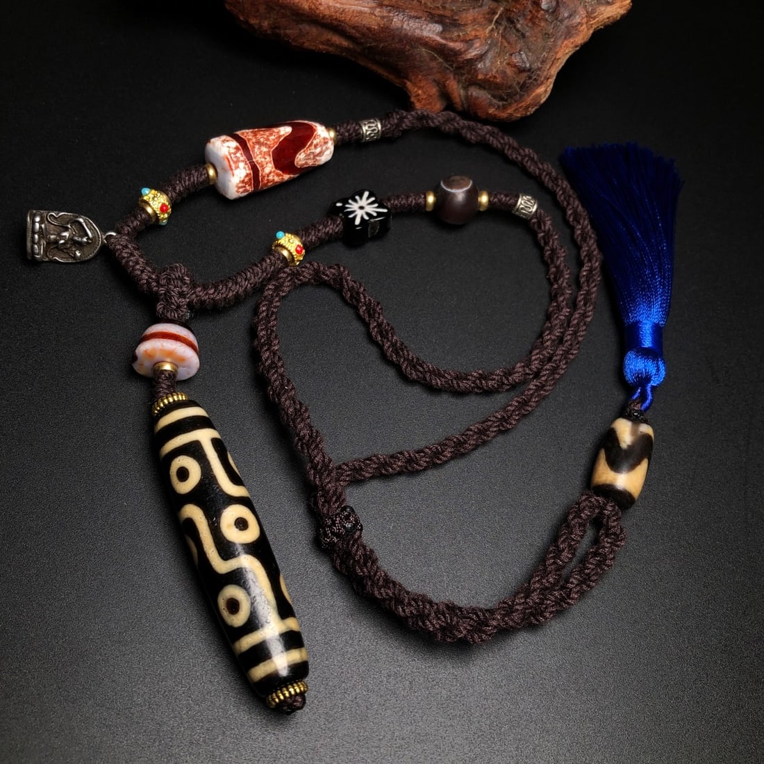 Hand Woven Tibetan 9 Eye DZI Agate Lucky Pendant - 4
