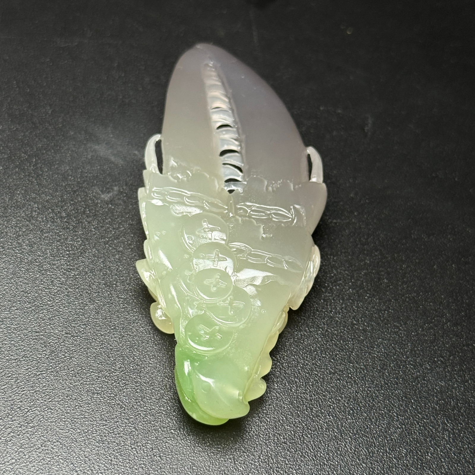 Chinese Hetian Jade Carved Crab Claws Pendant - 6