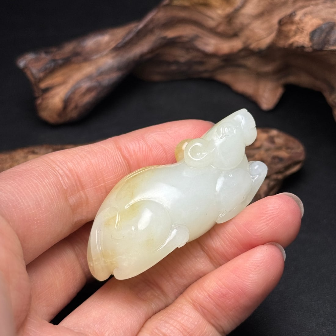 Chinese Hetian Jade Carved Mouse Pendant - 9