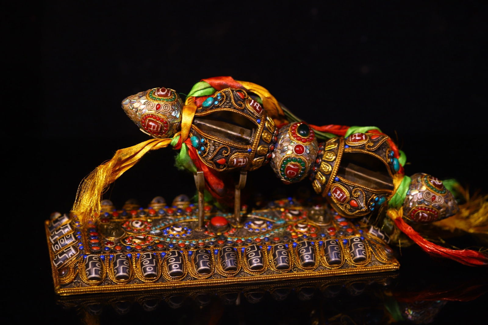 Old Tibetan Gilt Gold Copper Inlay DZI Agate & Turquoise & Lapis Lazuli Pestle Xiangmo Statue - 5