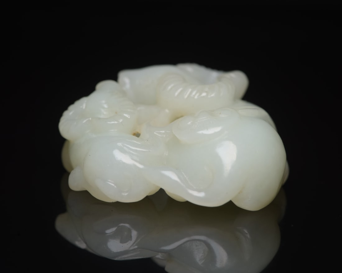 Chinese Hetian Jade Carved Dragon Fortune Ox Pendant - 9