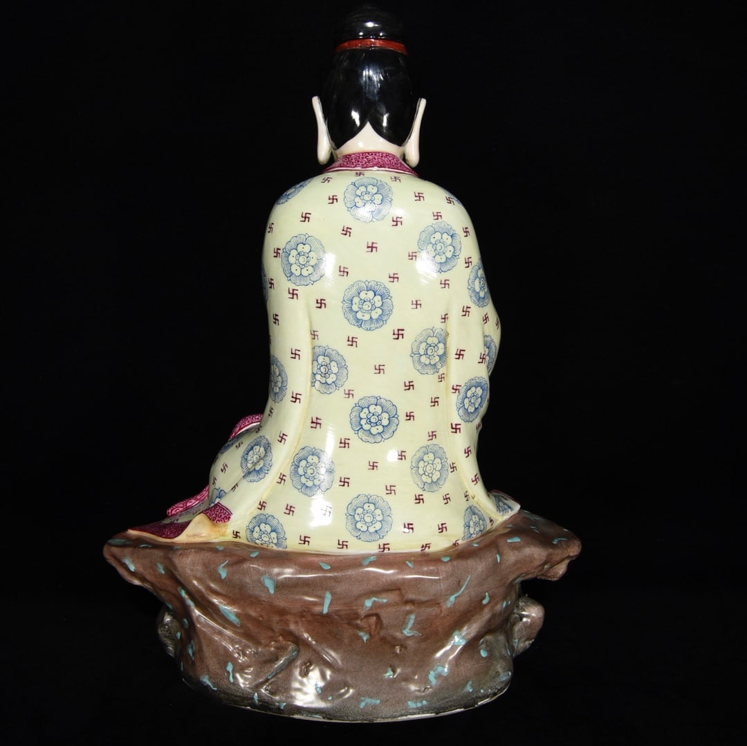 Chinese Famille Rose Porcelain Kwan-yin Statue - 3