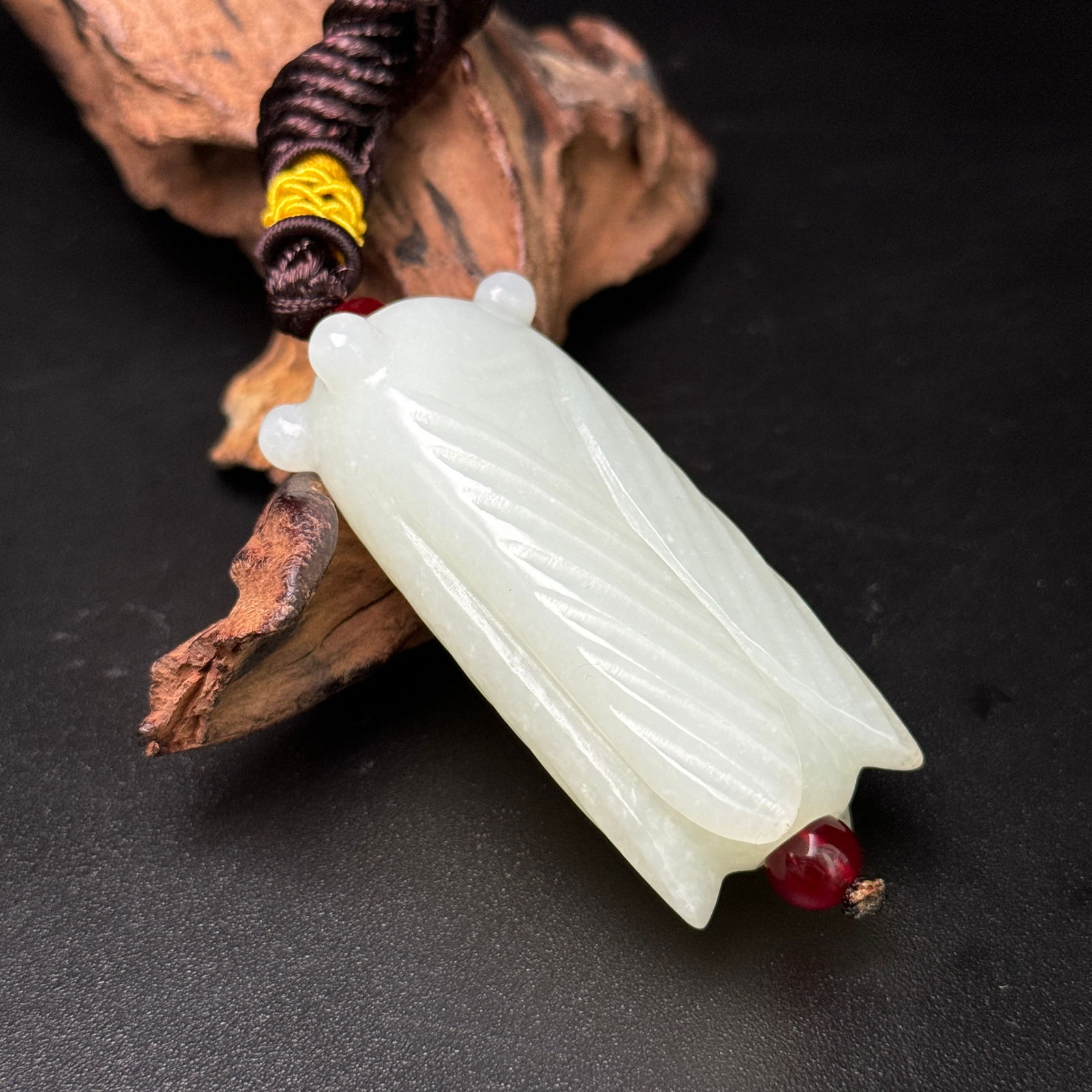 Chinese Hetian Jade Hand Carved Fortune Cicada Pendant - 3