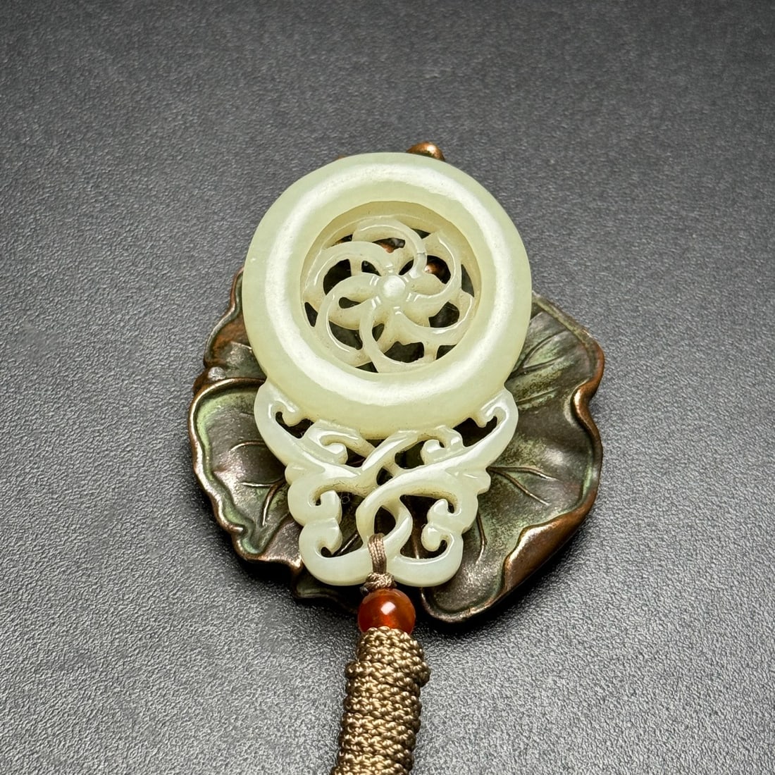 Chinese Hetian Jade Hand Carved Flower Pendant - 2