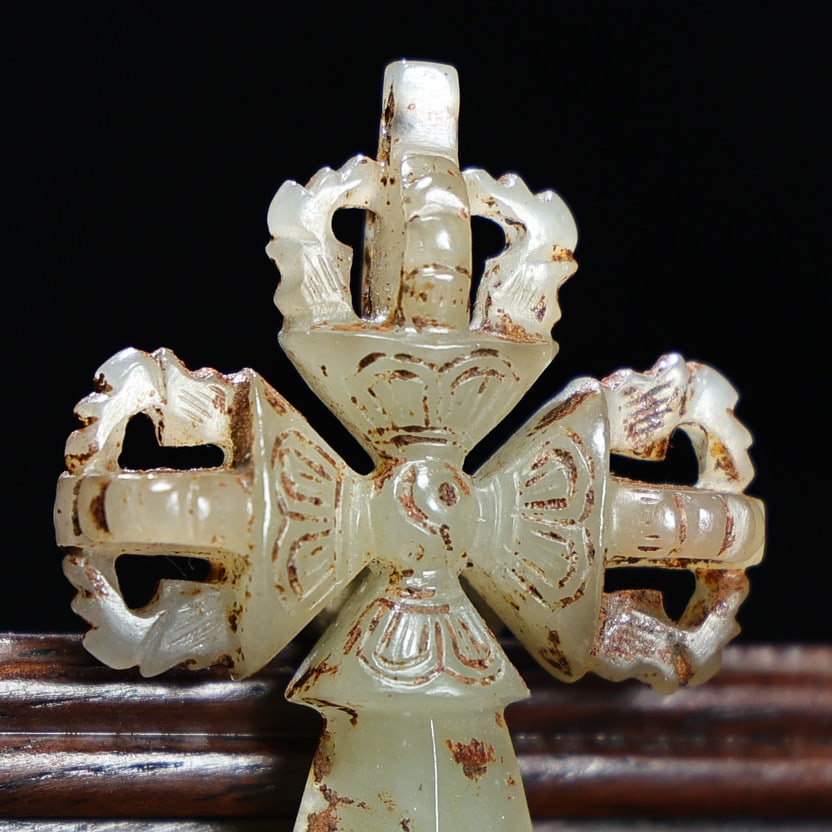 Vintage Chinese Hetian Jade Dharma-vessel Pendant - 2