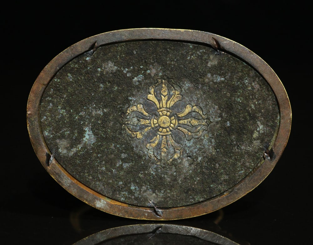 Old Tibetan Gilt Gold Copper Buddha Statue - 9