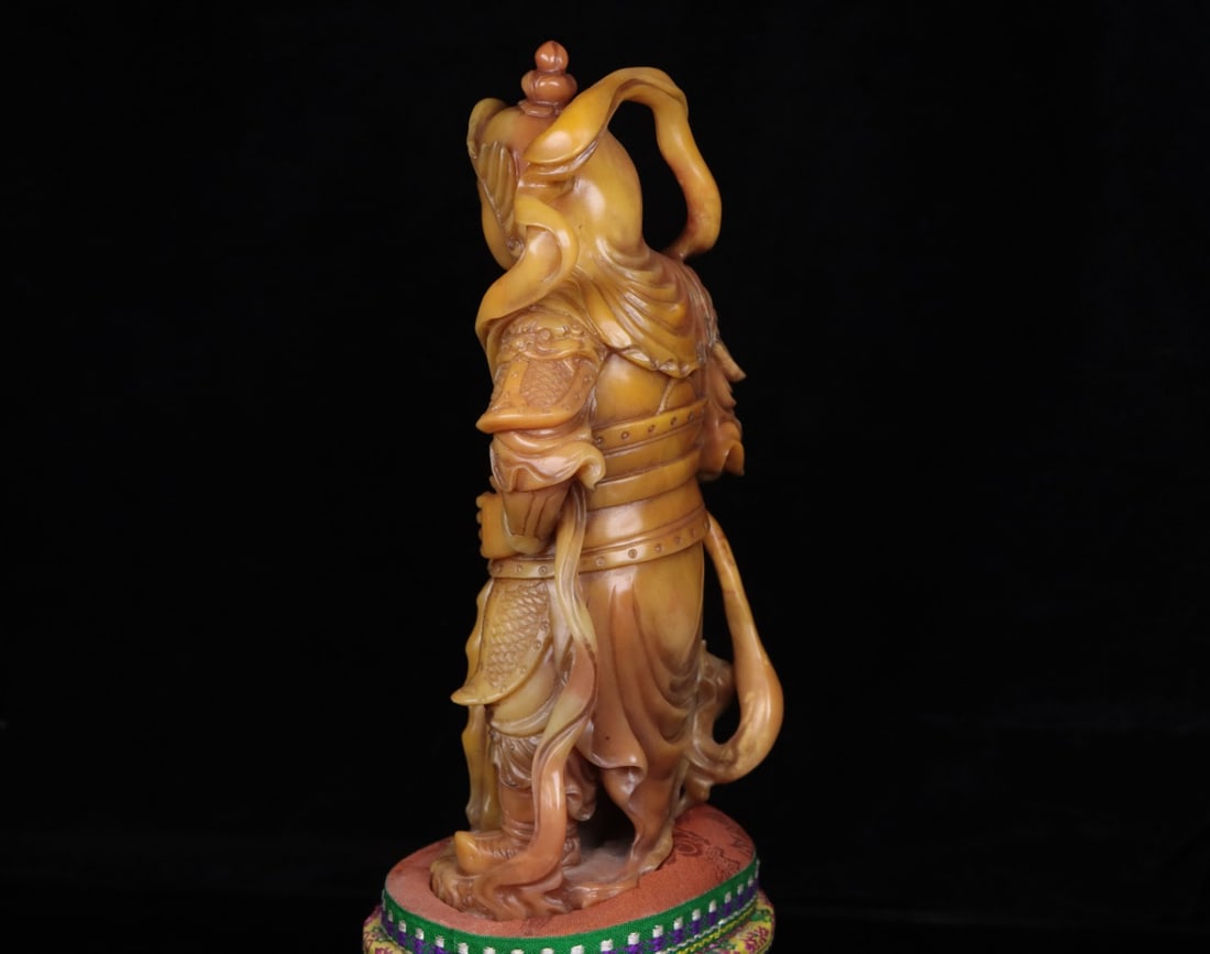 Superb Vintage Chinese Tianhuang Stone Carved Figure Statue - 7