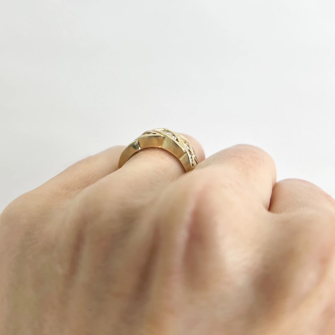 Estate Channel Set Diamond Woven Braided Ring 14K Yellow Gold, 5.99 Grams - 5