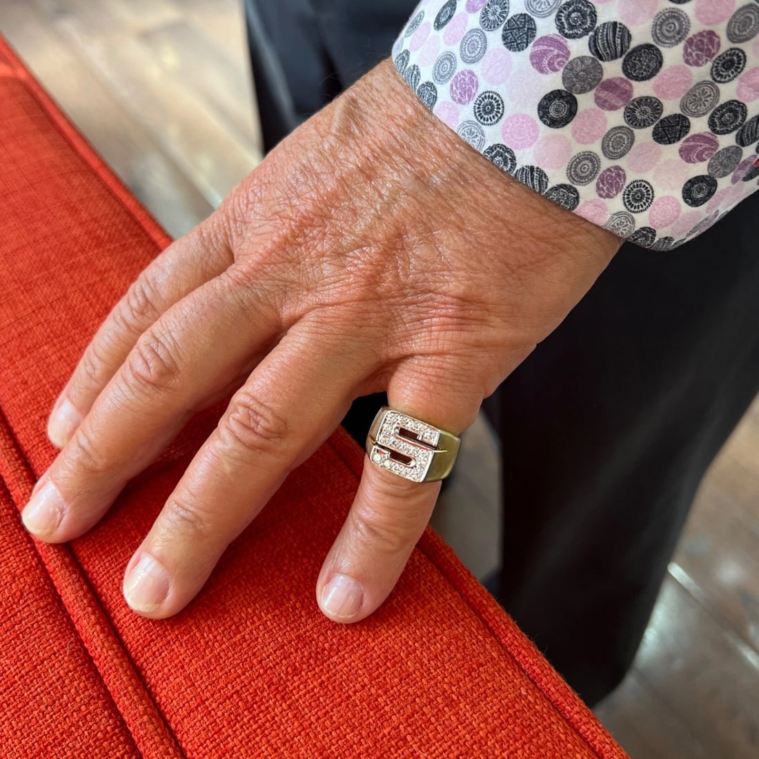 Letter S Initial Two-Tone Diamond Ring 18K Yellow Gold, 11.61 Grams - 3